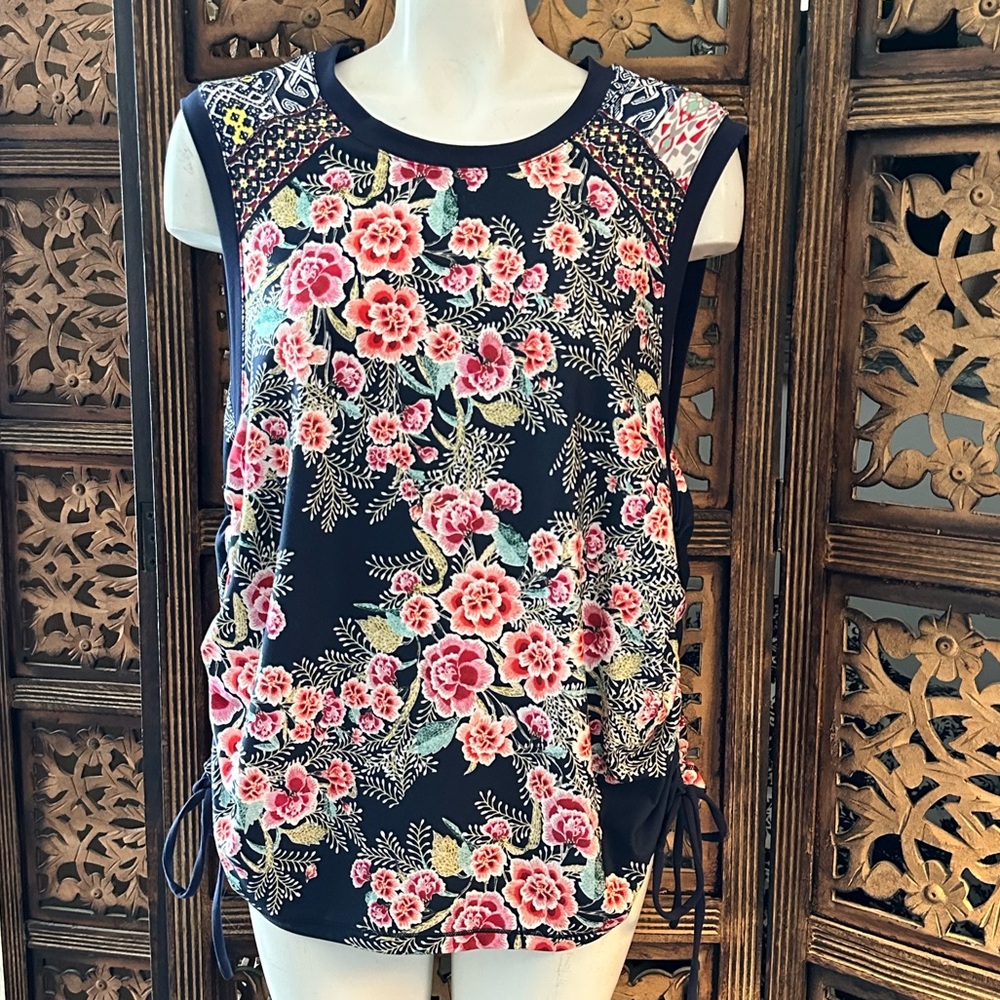 Johnny Was Aztec Flower Side Ruched Bee Active Floral Muscle Tank Top Shirt.